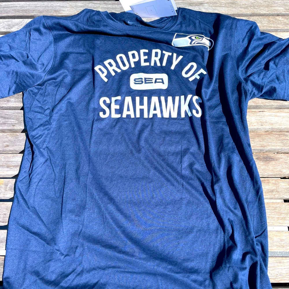 Seattle Seahawks Nike dri fit shirt large